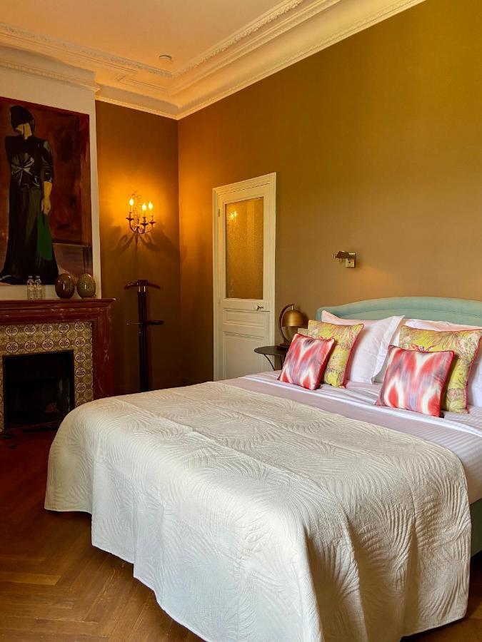 Le Gabriel Bed and Breakfast Claviers Eksteriør billede